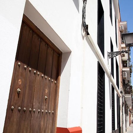 Gotoseville Faustino Flats Exteriör bild